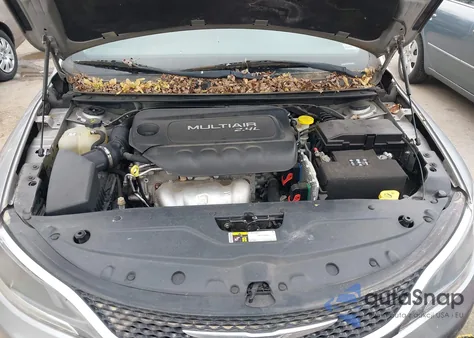 2015 Chrysler 200 Limited z USA, uszkodzony, nr VIN 1C3CCCAB8FN700919